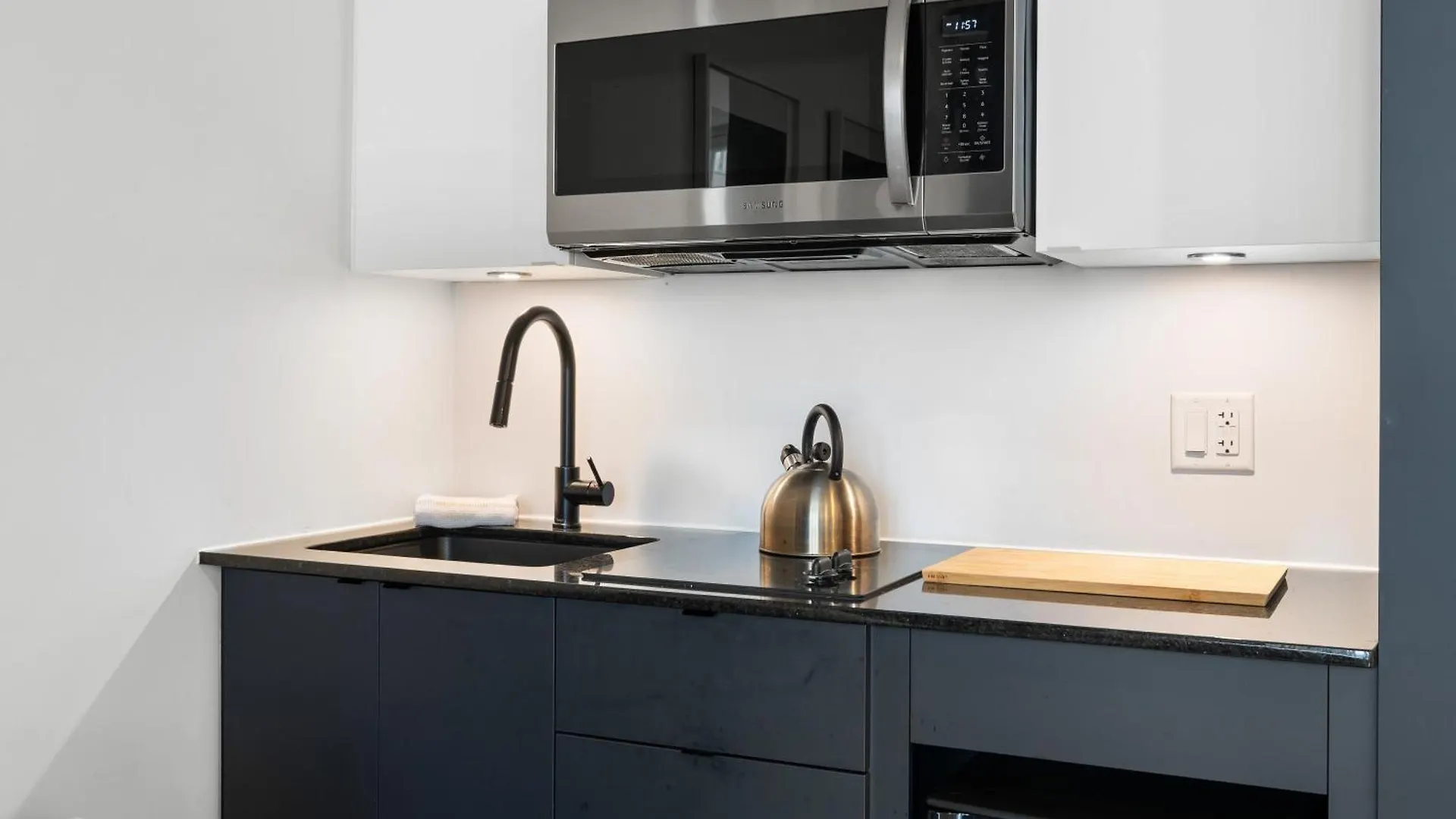 Apartment Hebergement Touristique ▐ 335 Saint Joseph E▐ Quebec City
